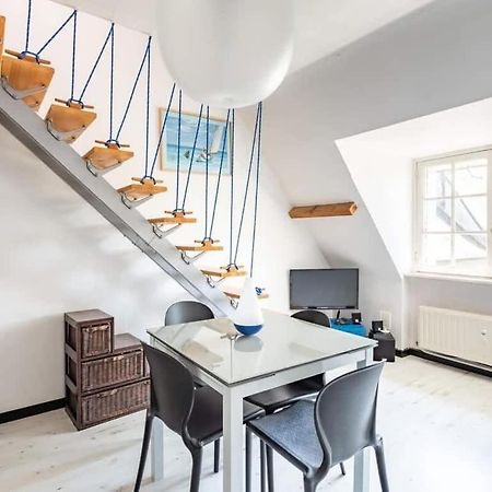 Le Capucin - Petit Duplex Avec Place De Parking Dinard Exterior foto